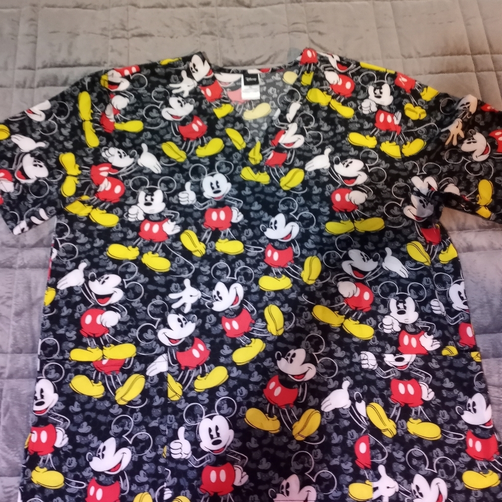 Disney Black Red Yellow Mickey Mouse Short Sleeve Tee